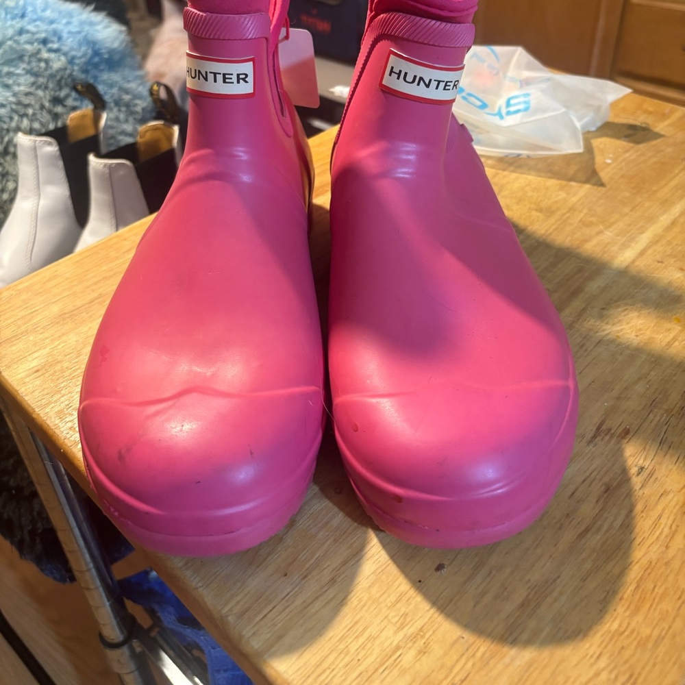 Hunter Hot Pink Short Rain Boots size 10